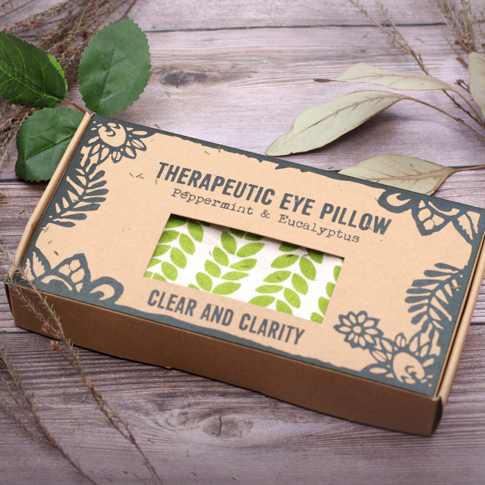 Verfrissend en verlichtend oogkussen met pepermunt en eucalyptus, voorkant liggend